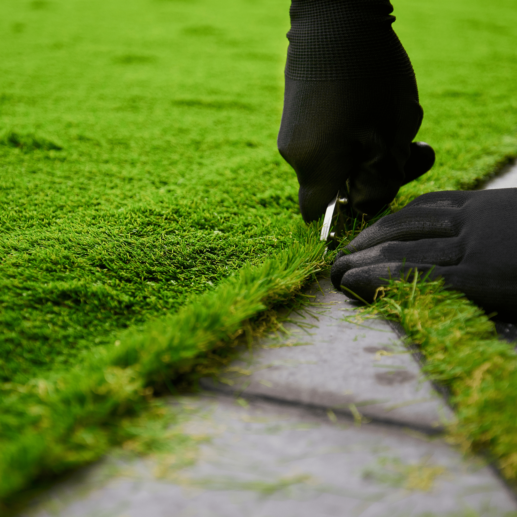Tips for saving money on artificial turf 1